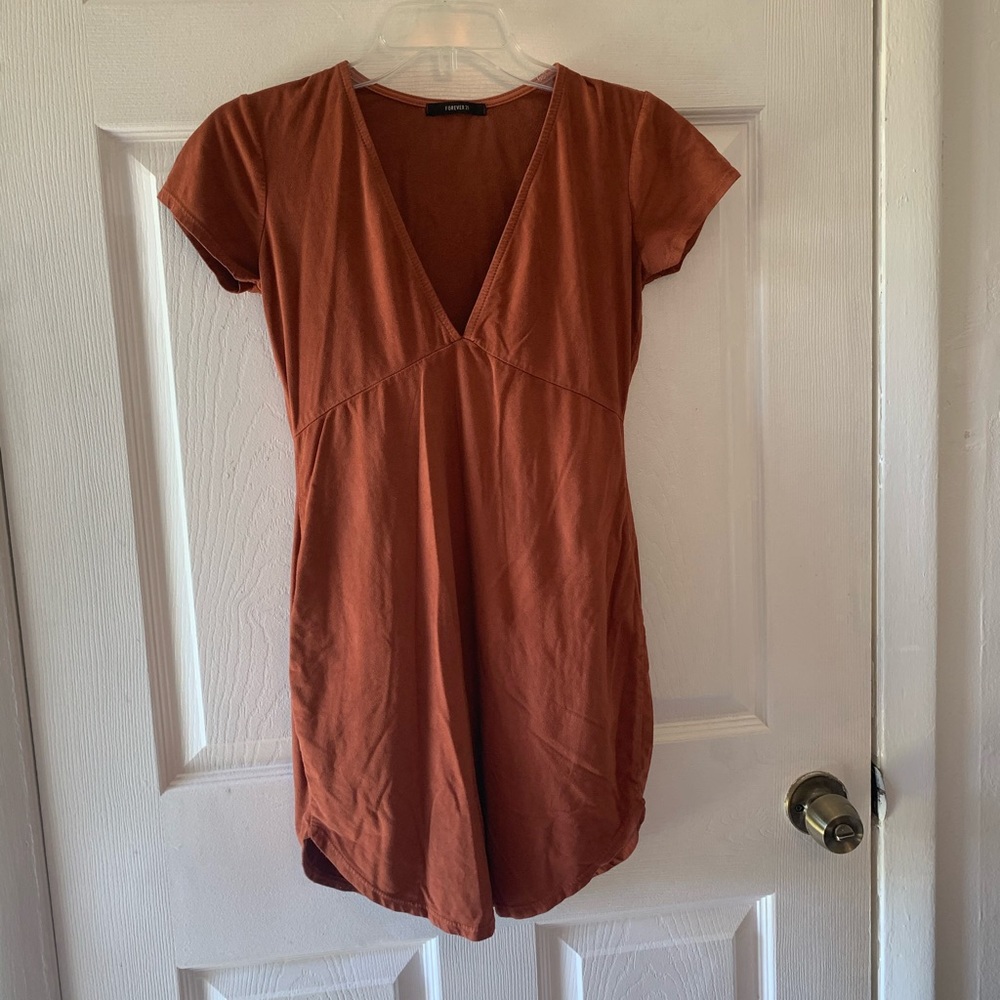 V-neck dress